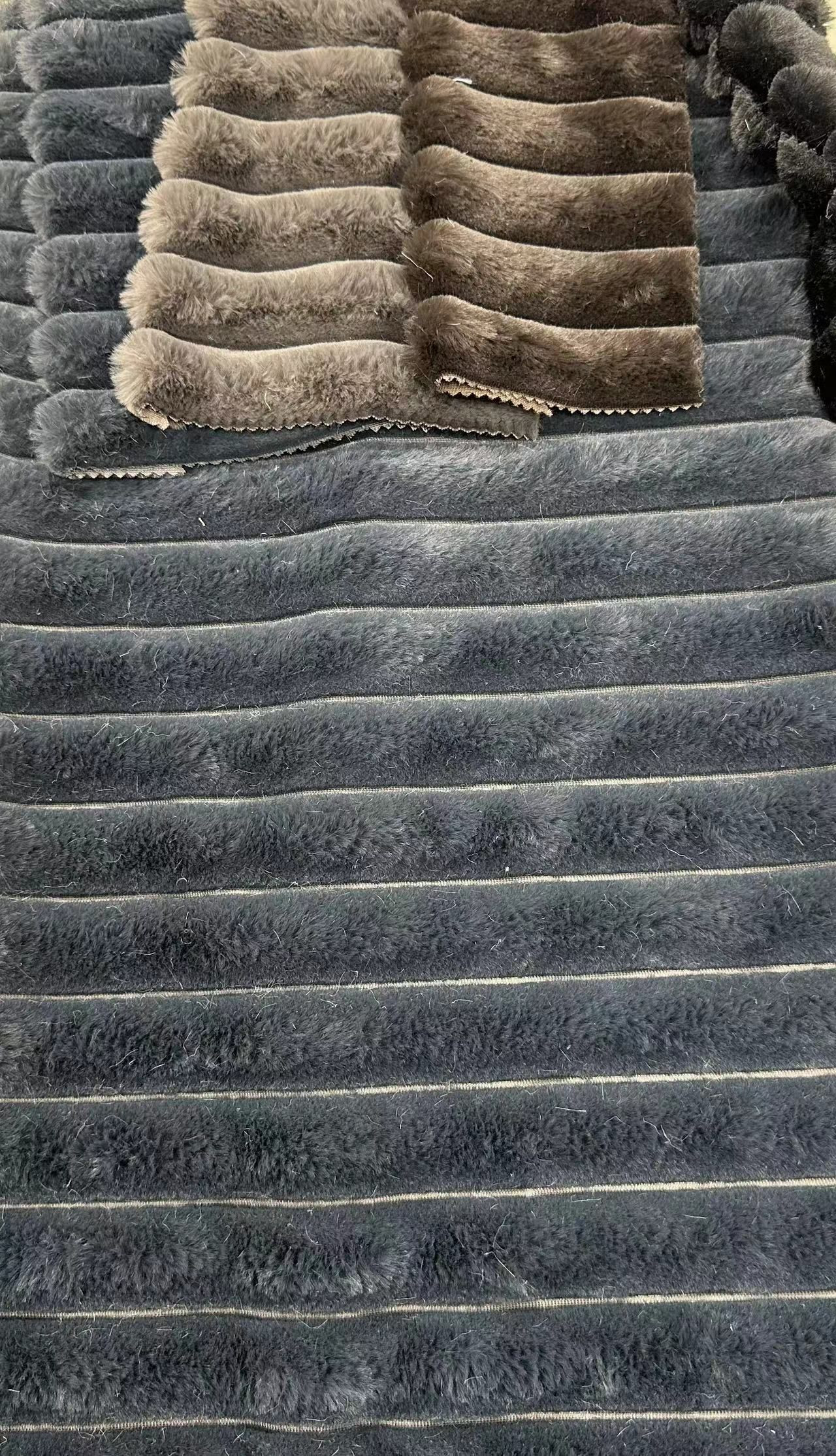 Fauxy Fur Bubble Plain Dyed